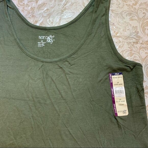 Terra & Sky Tank Top Olive Green Modal Rayon Fitted Soft Stretchy Sexy Sz 2X NWT - Picture 2 of 5
